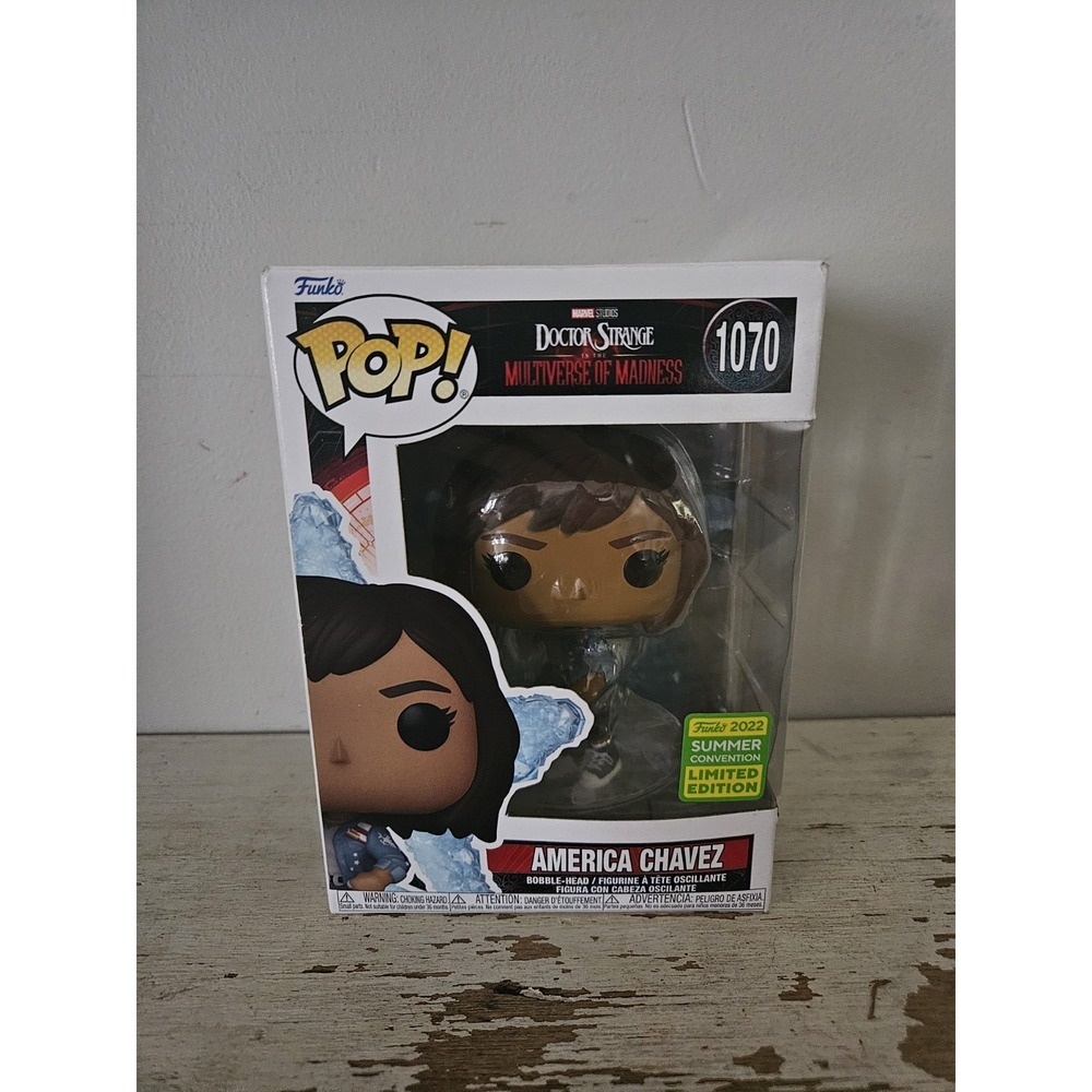 Funko POP! Marvel | Dr Strange MoM | America Chavez 1070 SC2022 | w/ Protector